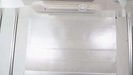 Couverture de nuit pour vitrine de réfrigération